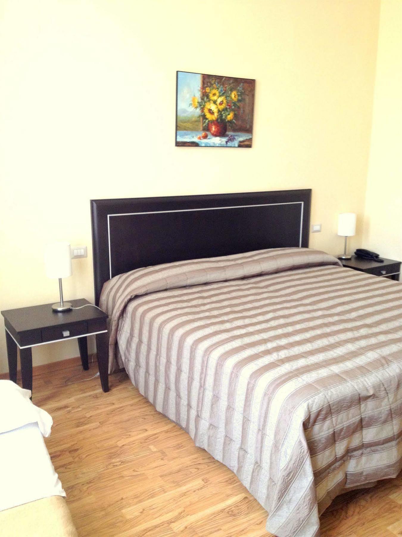 Villanova Mondovì Hotel Villa Cinzia מראה חיצוני תמונה